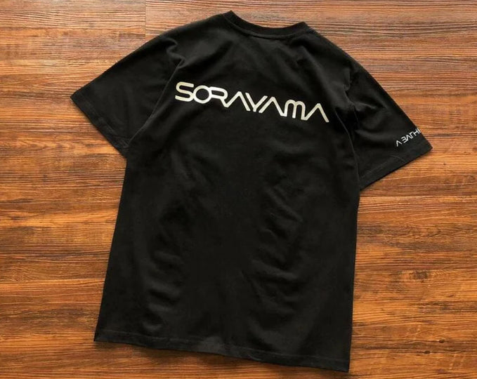 Camiseta BAPE x Sorayama
