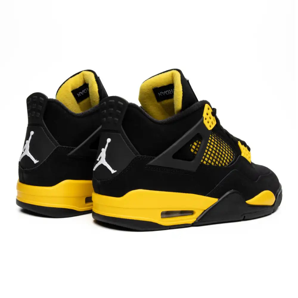 Air Jordan 4 Thunder - DRIP DOS ARTISTAS