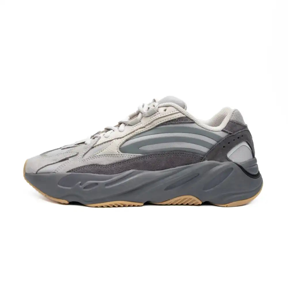 Yeezy 700 V2 Tephra - DRIP DOS ARTISTAS