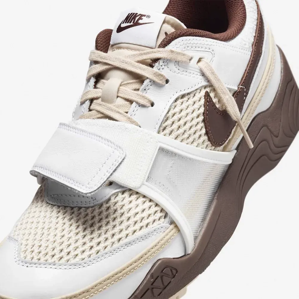 Travis Scott x Nike Zoom Field Jaxx Chocolate