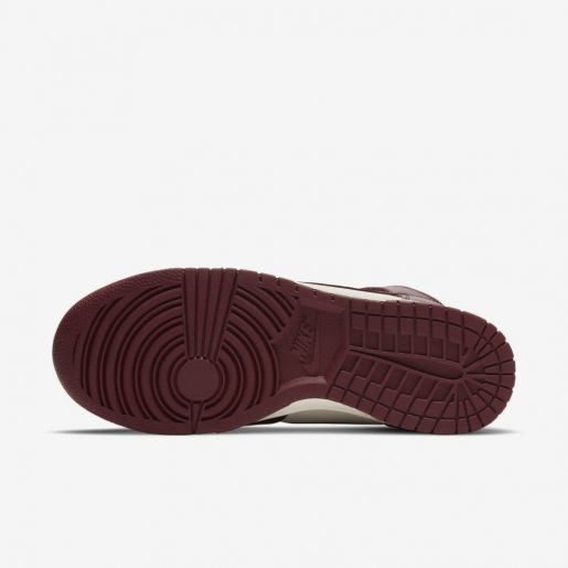 Nike Dunk High Team Red - DRIP DOS ARTISTAS