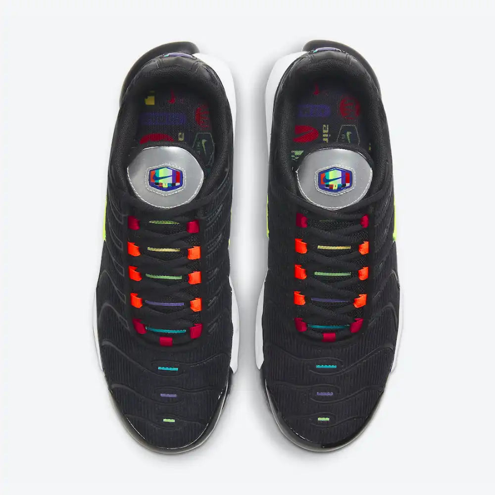 Nike Air Max Plus Corduroy - DRIP DOS ARTISTAS