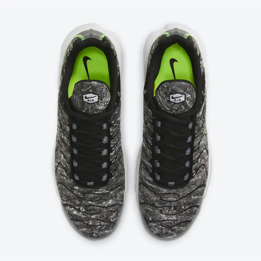 Nike Air Max Plus Essential Crater Green - DRIP DOS ARTISTAS