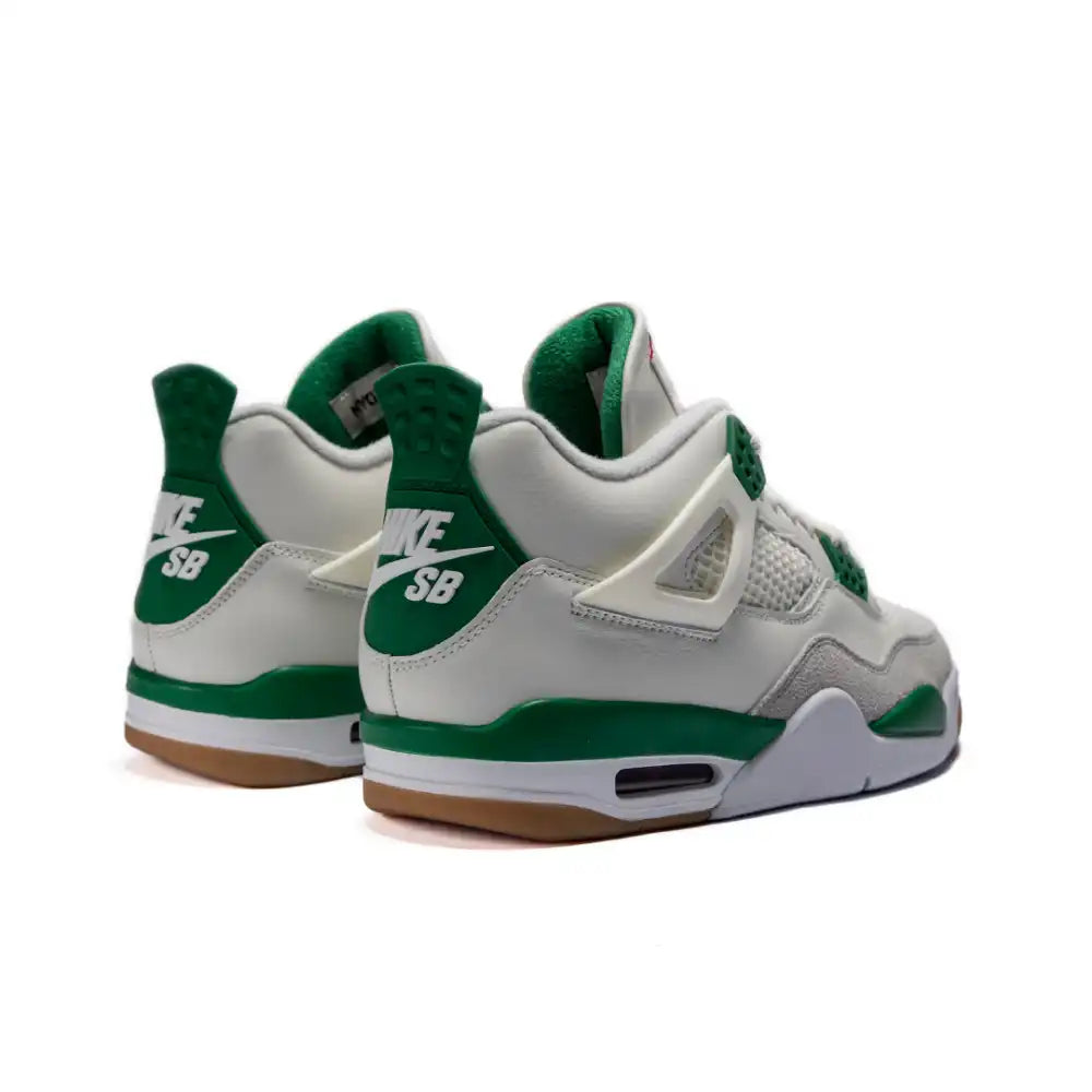 Nike SB x Air Jordan 4 Pine Green - DRIP DOS ARTISTAS