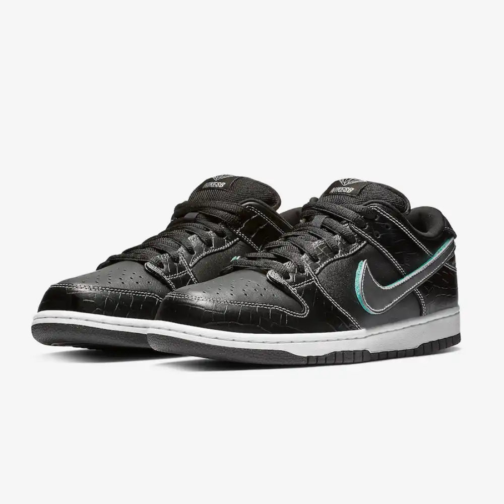 Diamond Supply Co. x Nike Dunk Low Pro SB Black Diamond - DRIP DOS ARTISTAS
