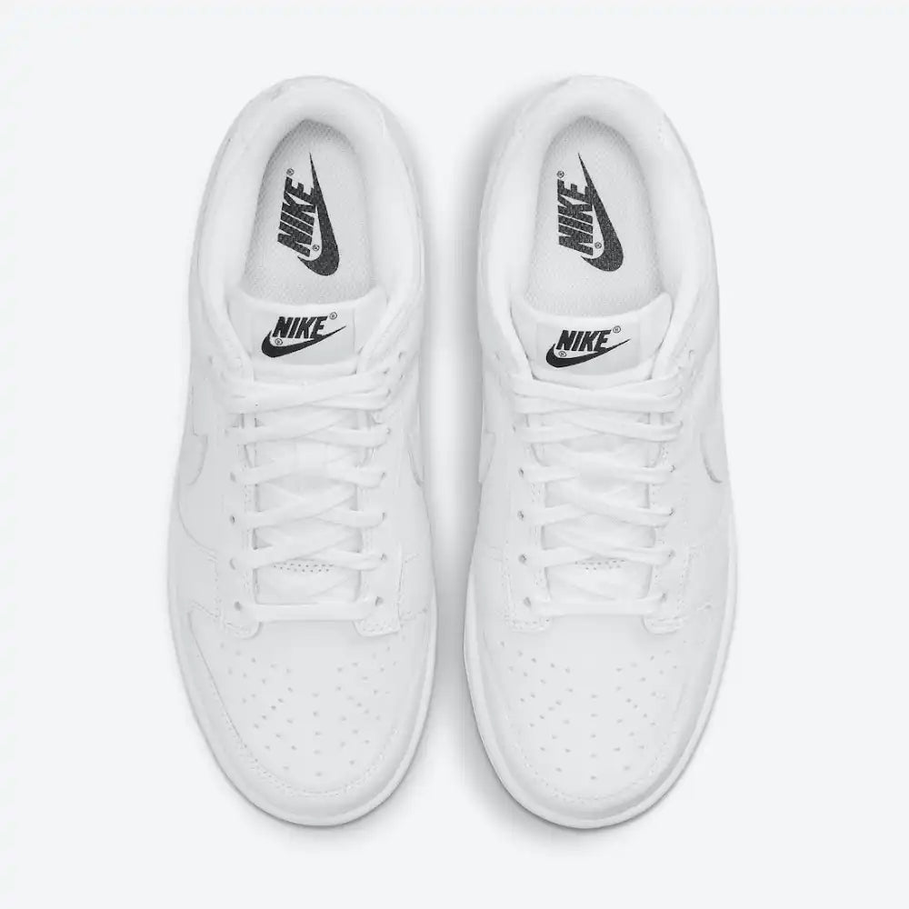 Nike Dunk Low Triple White - DRIP DOS ARTISTAS