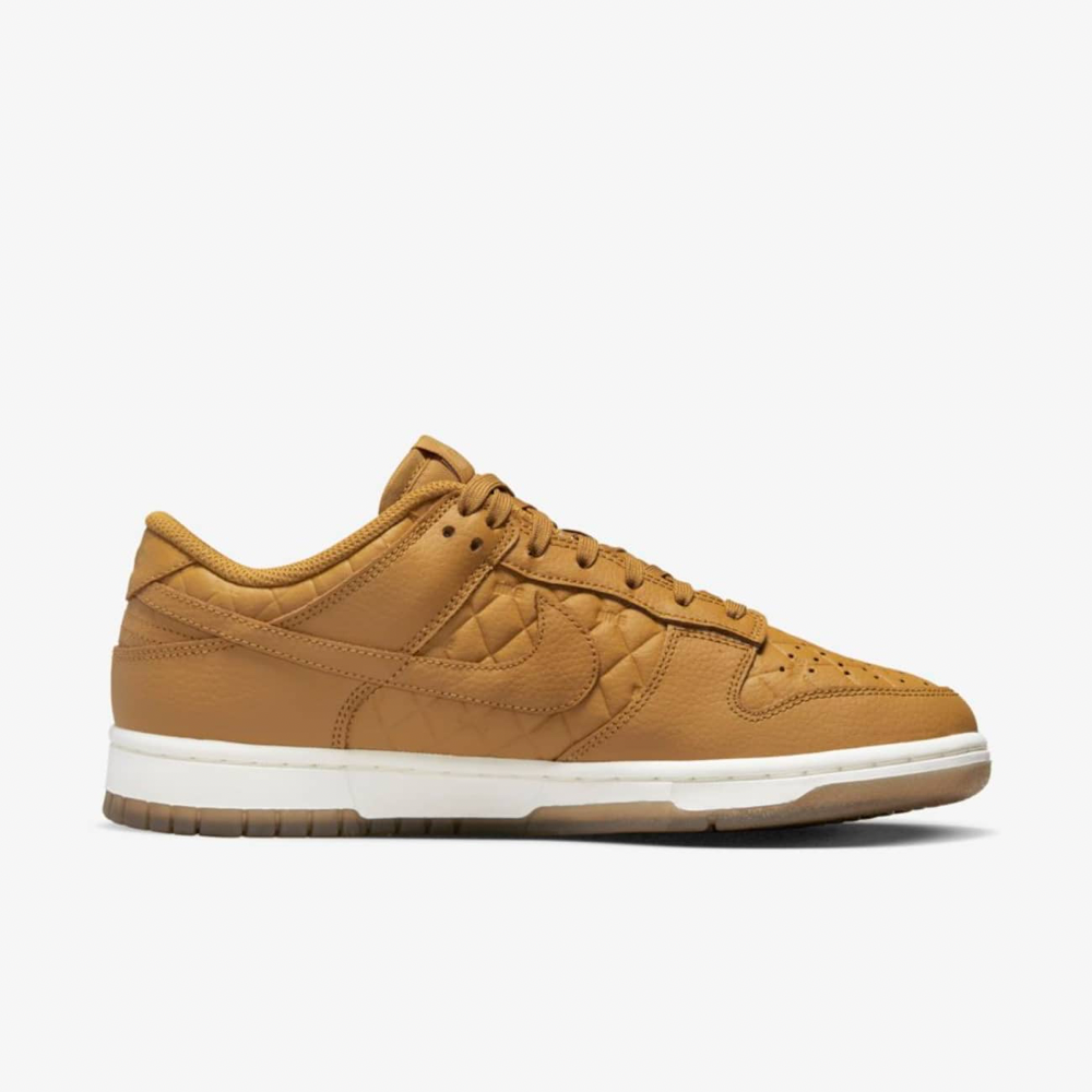 Nike Dunk Low Quilted Wheat - DRIP DOS ARTISTAS