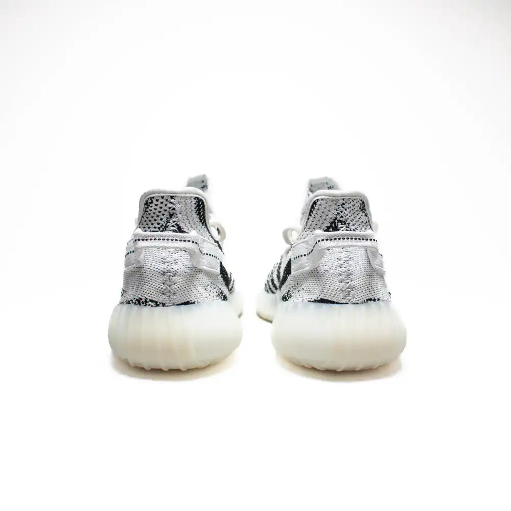 Yeezy Boost 350 v2 Zebra - DRIP DOS ARTISTAS