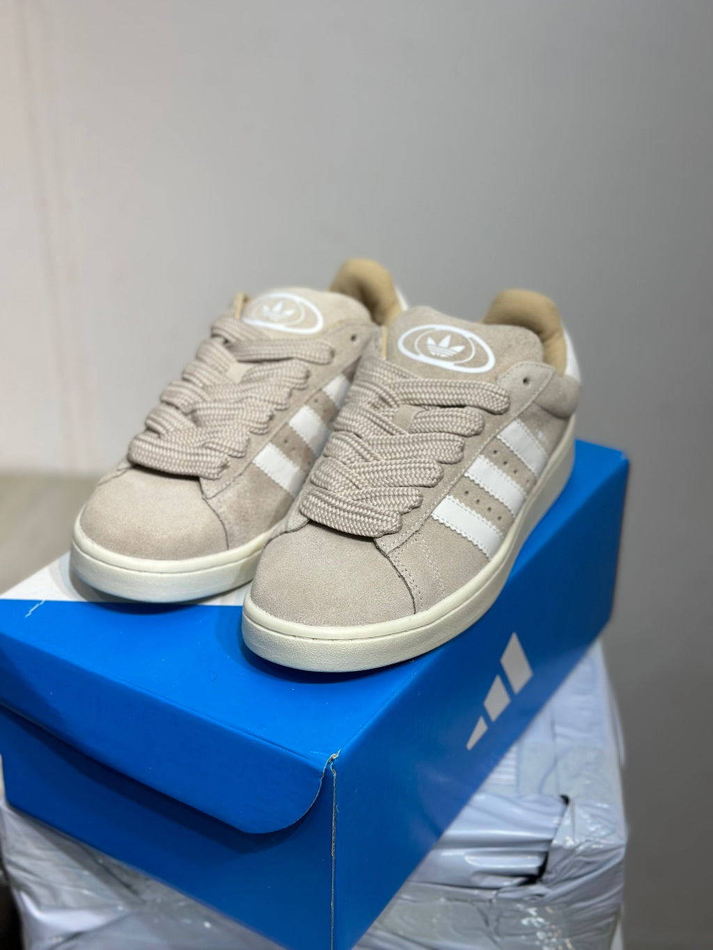 PECHINCHAS DRIP - ADIDAS CAMPUS BEIGE