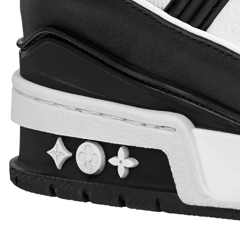 Louis Vuitton Trainer Low Black - DRIP DOS ARTISTAS