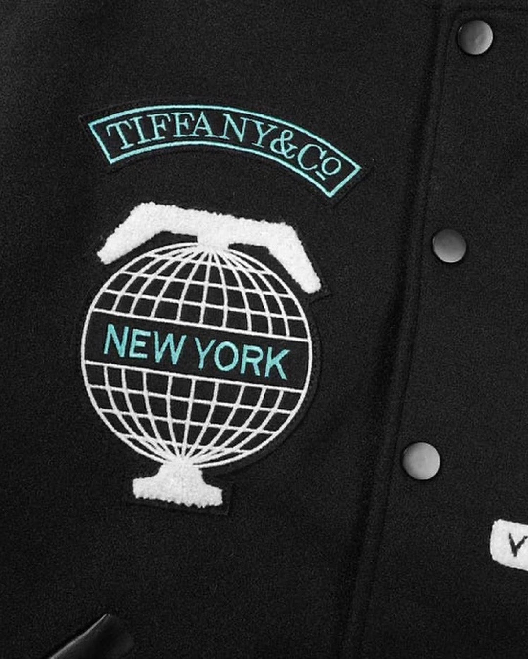 JAQUETA NIKE X TIFFANY - DRIP DOS ARTISTAS