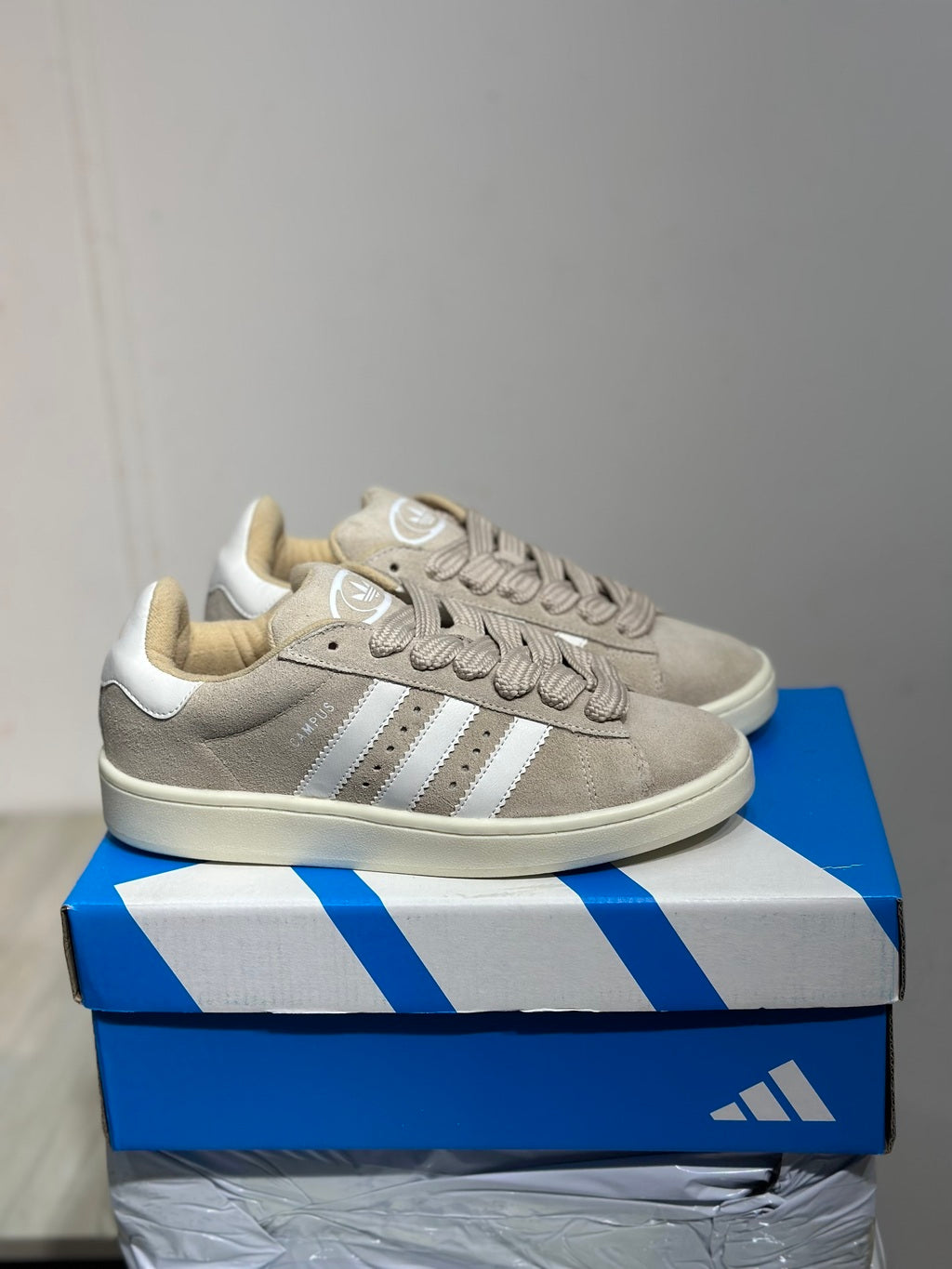 PECHINCHAS DRIP - ADIDAS CAMPUS BEIGE