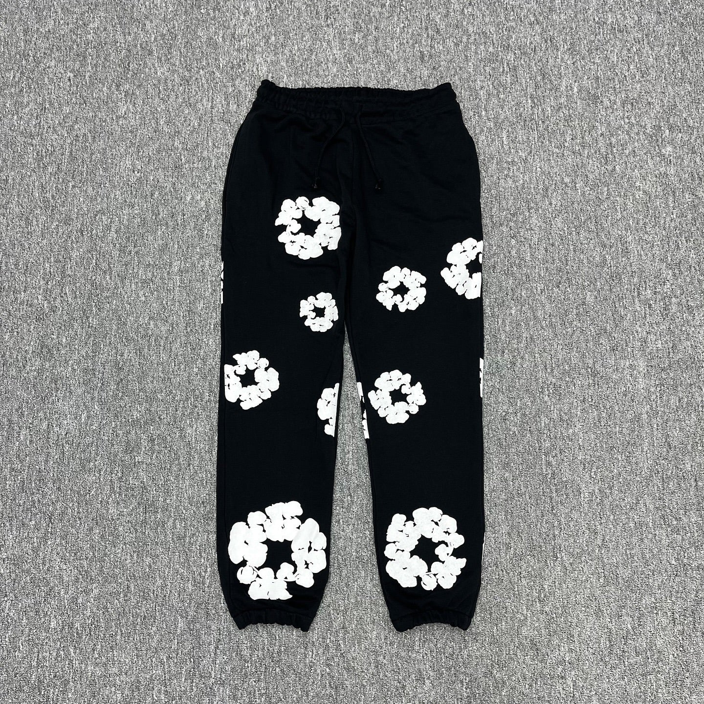 CONJUNTO DENIM TEARS