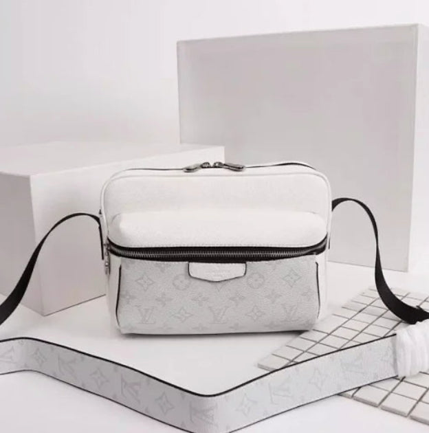Louis Vuitton Bag Outdoor Messenger Optic White