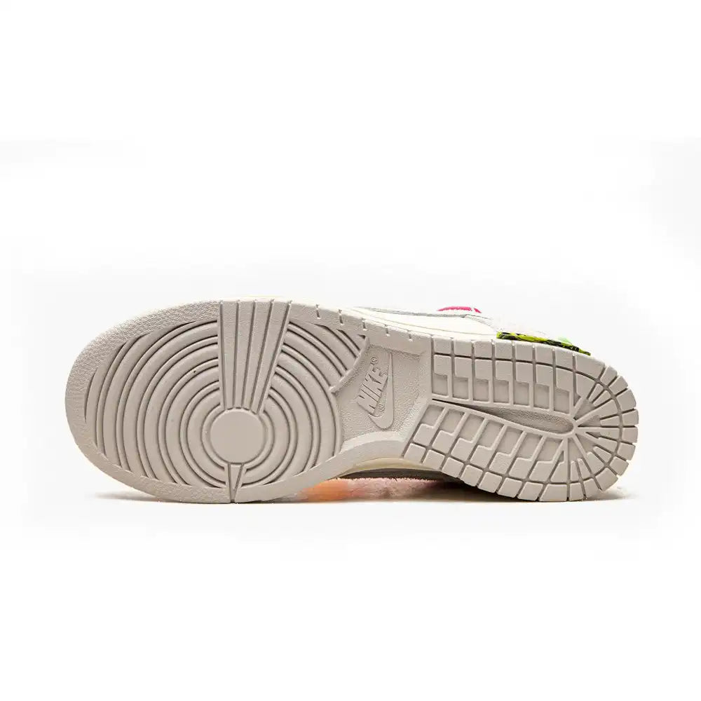 Off-White x Nike Dunk Low Lot 17 of 50 - DRIP DOS ARTISTAS