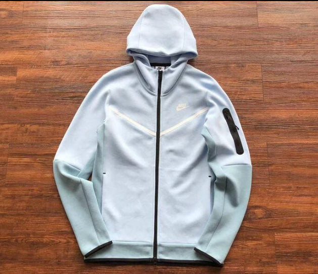 Conjunto Nike Tech Fleece Celestine Blue