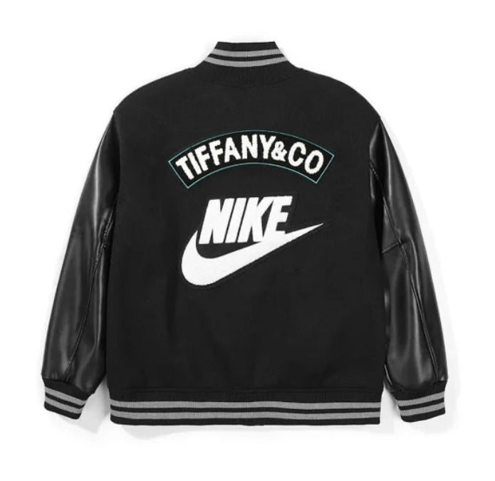 Jaqueta Nike x Tiffany &
Co