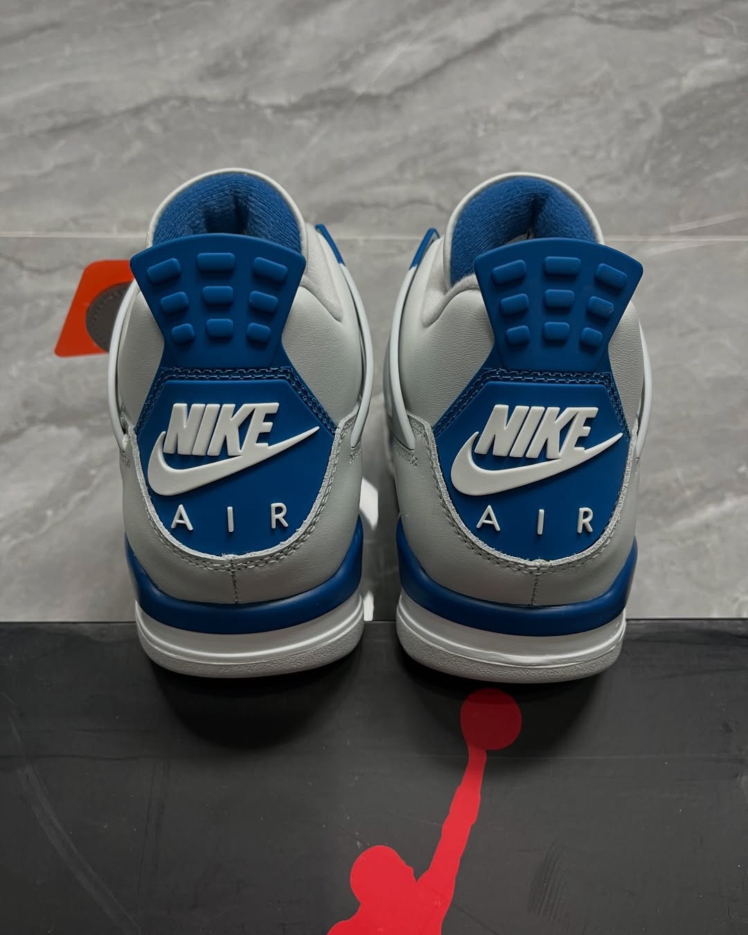 OFERTA LIMITADA - Air Jordan 4 ‘Industrial Blue’