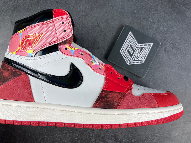 Air Jordan 1 Retro High OG Spider-Man Across The Spider Verse - DRIP DOS ARTISTAS