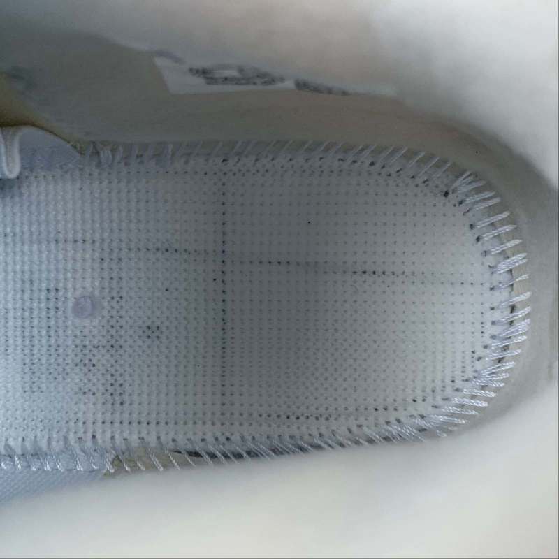 Air Jordan 4 Off White