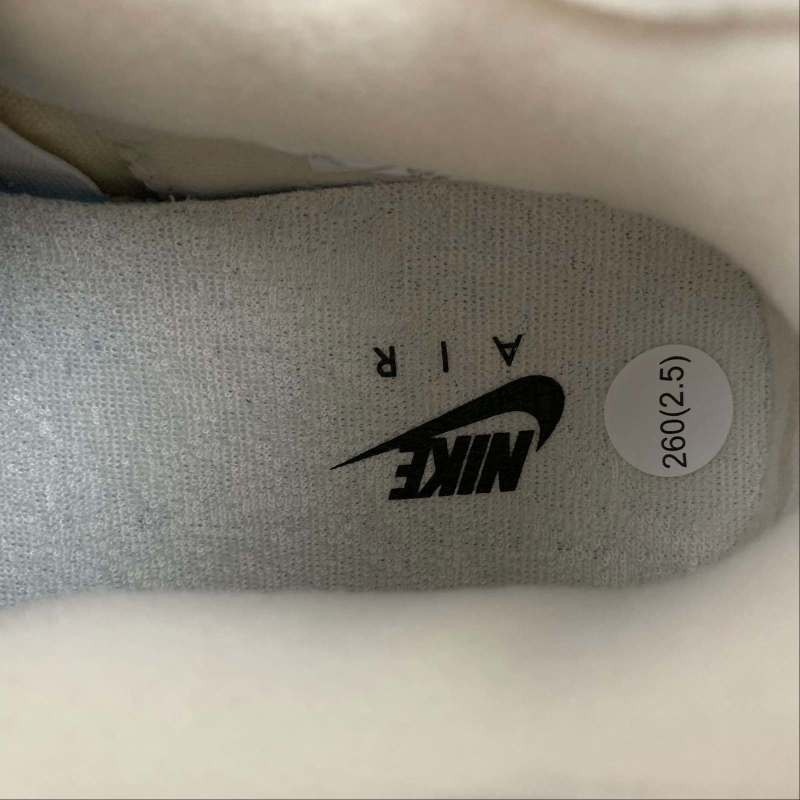 Air Jordan 4 Off White