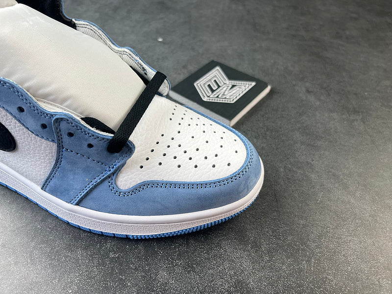 Air Jordan 1 Retro High White University Blue Black - DRIP DOS ARTISTAS