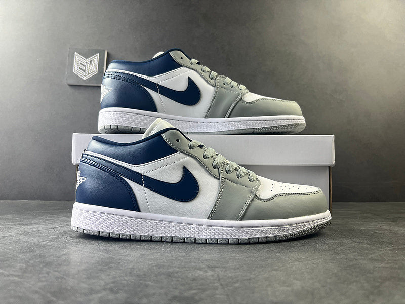 Air Jordan 1 Low Stealth French Blue (Women's) - DRIP DOS ARTISTAS