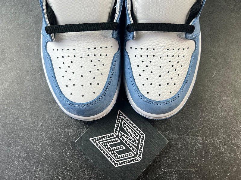 Air Jordan 1 Retro High White University Blue Black - DRIP DOS ARTISTAS
