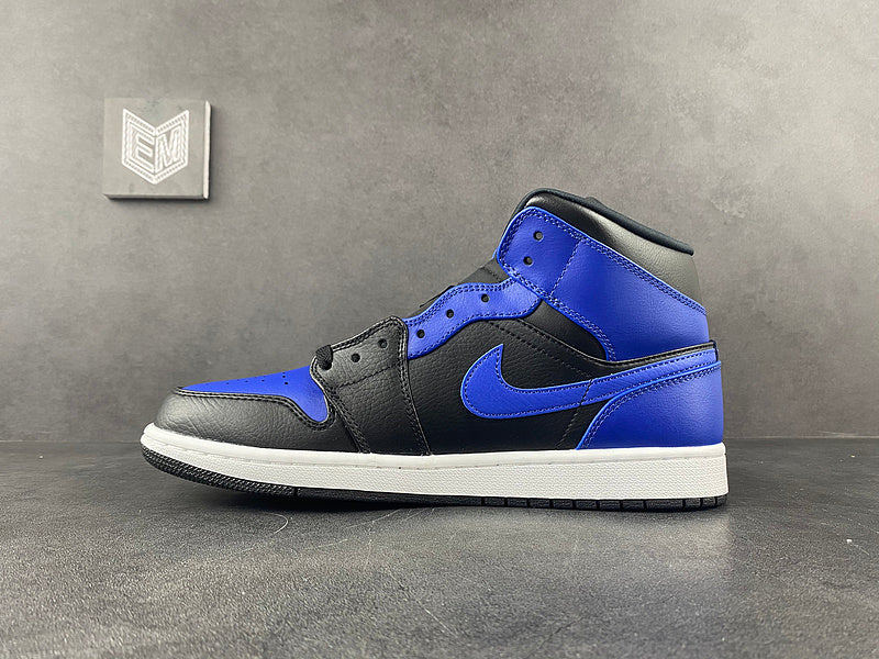 Air Jordan 1 Mid Hyper Royal Tumbled Leather - DRIP DOS ARTISTAS