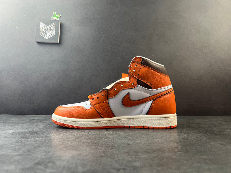 Air Jordan 1 Retro High OG Starfish (Women's) - DRIP DOS ARTISTAS