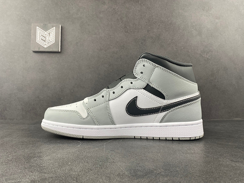 Air Jordan 1 Mid Light Smoke Grey Anthracite - DRIP DOS ARTISTAS