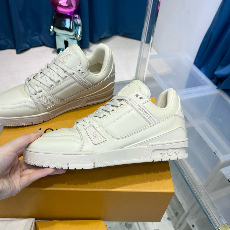 LV - Trainer White