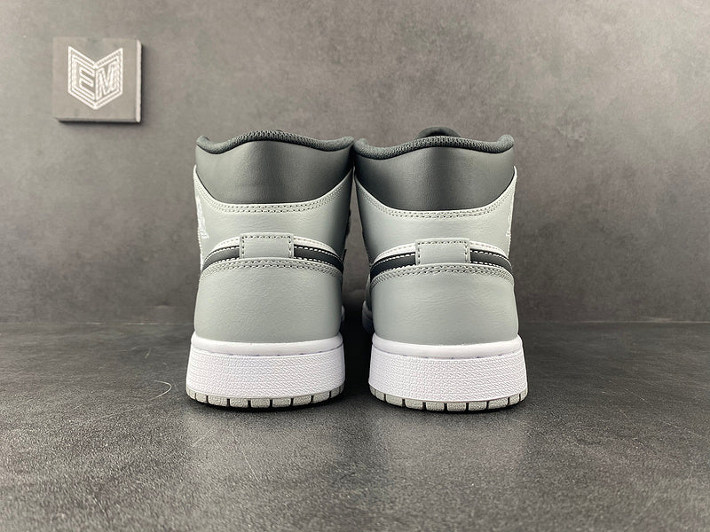 Air Jordan 1 Mid Light Smoke Grey Anthracite - DRIP DOS ARTISTAS