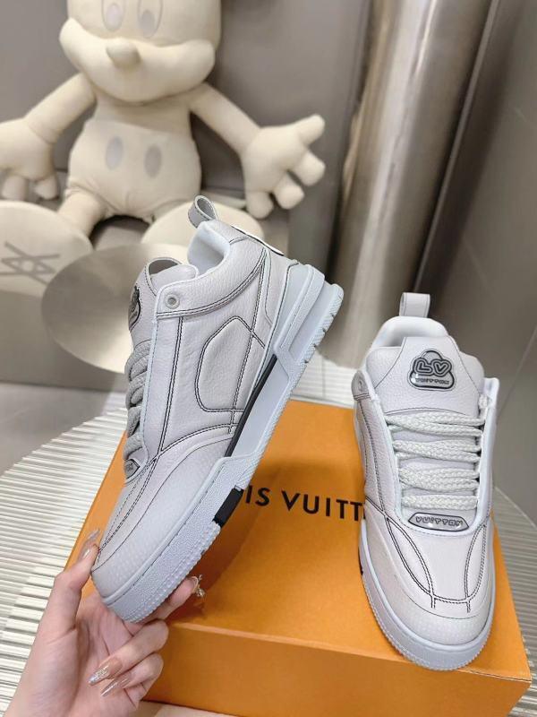LV skate grey