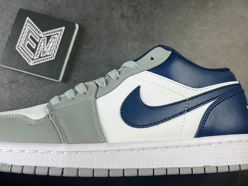 Air Jordan 1 Low Stealth French Blue (Women's) - DRIP DOS ARTISTAS
