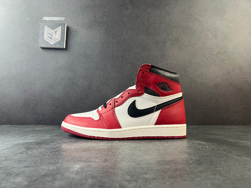 Air Jordan 1 Retro High OG Chicago Lost And Found - DRIP DOS ARTISTAS