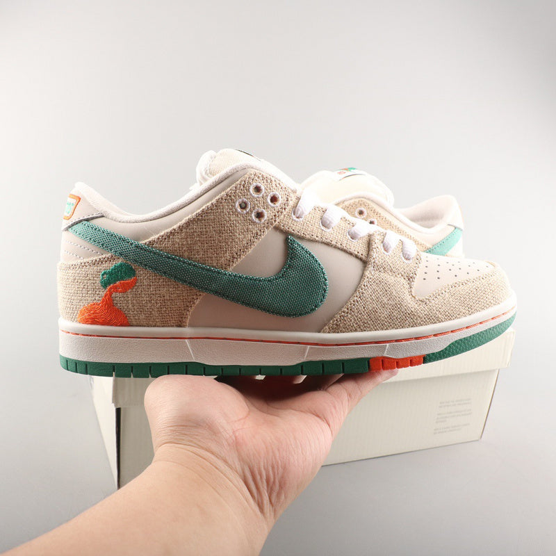 Jarritos x Nike SB Dunk Low Pro Phantom Orange Malachite - DRIP DOS ARTISTAS