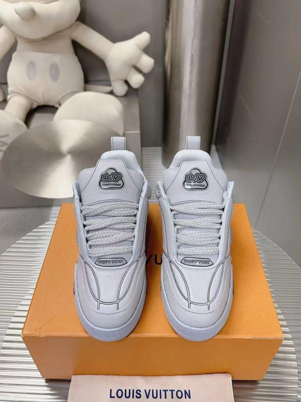 LV skate grey