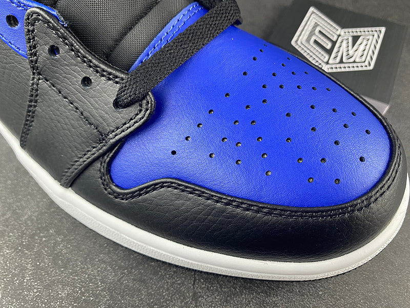 Air Jordan 1 Mid Hyper Royal Tumbled Leather - DRIP DOS ARTISTAS