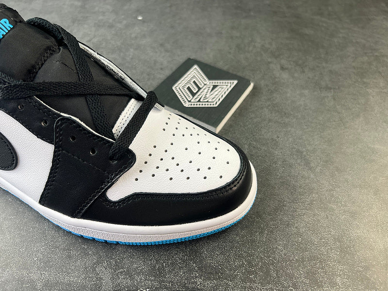 Jordan 1 Retro Low OG Black Dark Powder Blue - DRIP DOS ARTISTAS