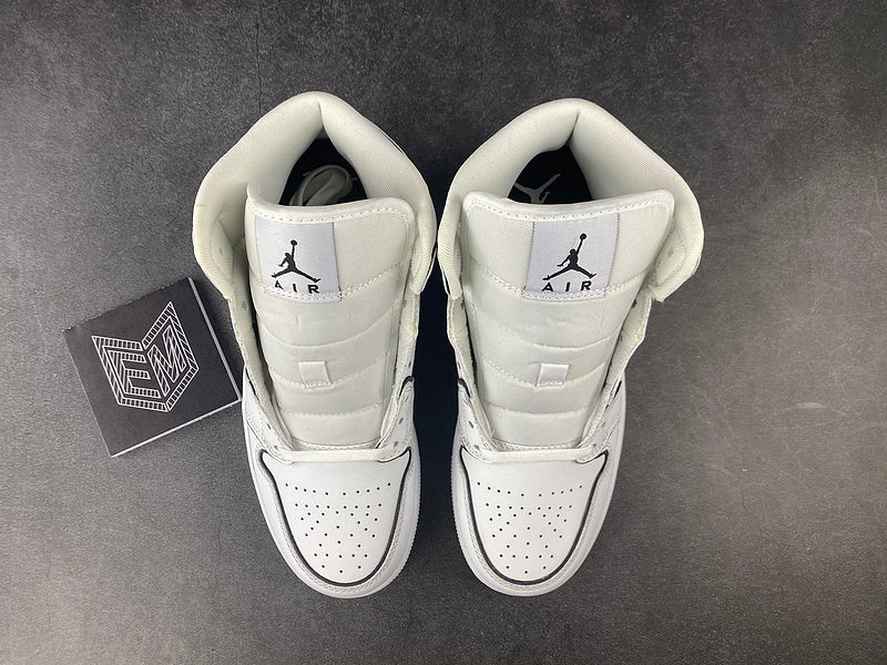 Air Jordan 1 Mid Iridescent Reflective White - DRIP DOS ARTISTAS