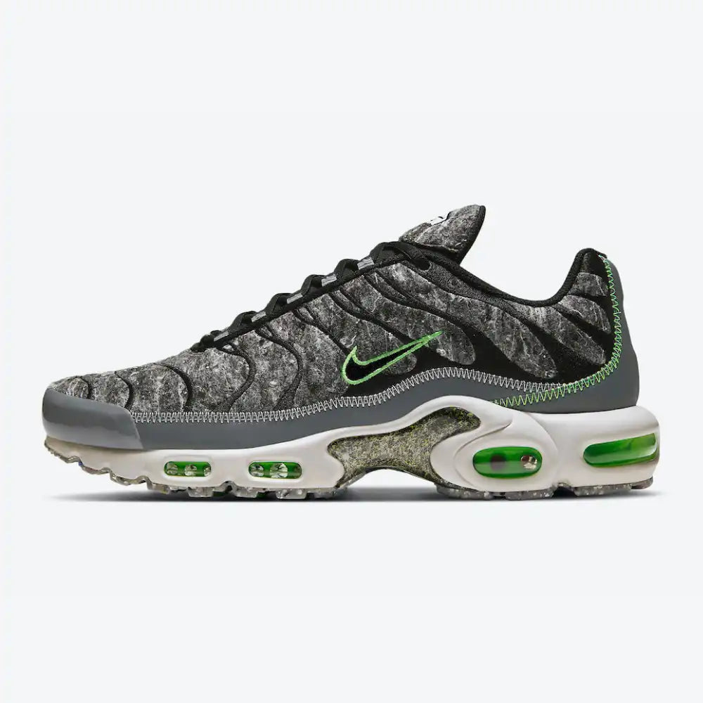 Nike Air Max Plus Essential Crater Green - DRIP DOS ARTISTAS