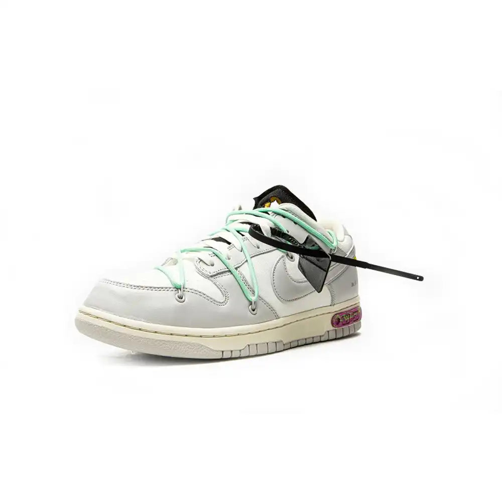 Off-White x Nike Dunk Low Lot 4 of 50 - DRIP DOS ARTISTAS