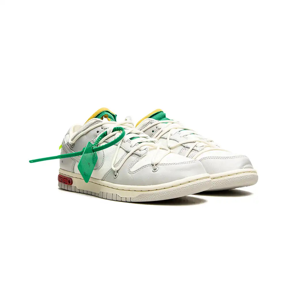 Off-White x Nike Dunk Low Lot 25 of 50 - DRIP DOS ARTISTAS
