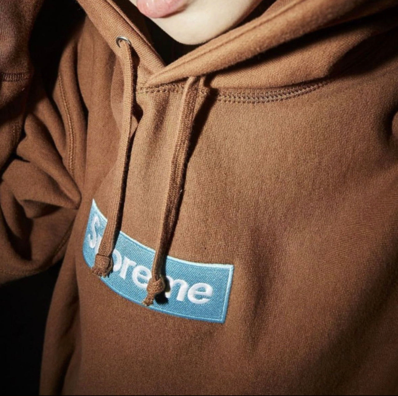 Box Logo SUPREME - DRIP DOS ARTISTAS