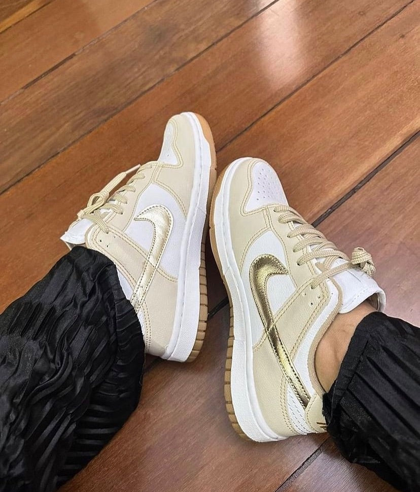 DUNK LOW BRANCO GOLD