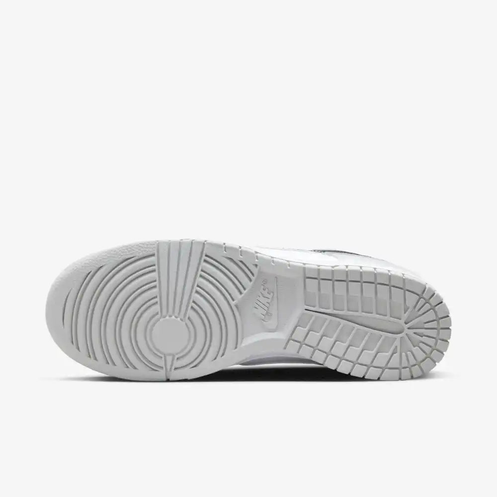 Nike Dunk Low SE Jackpot - DRIP DOS ARTISTAS 