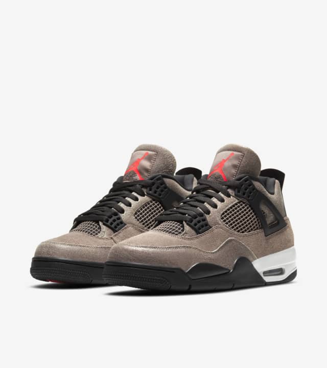 Air Jordan 4 Taupe Haze - DRIP DOS ARTISTAS 