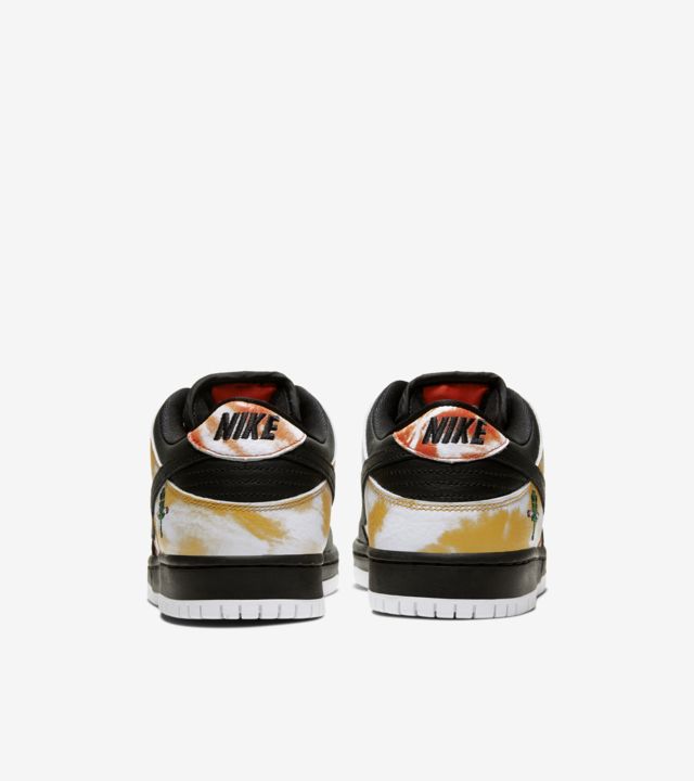 Nike Dunk Rosewell Rayguns - DRIP DOS ARTISTAS 