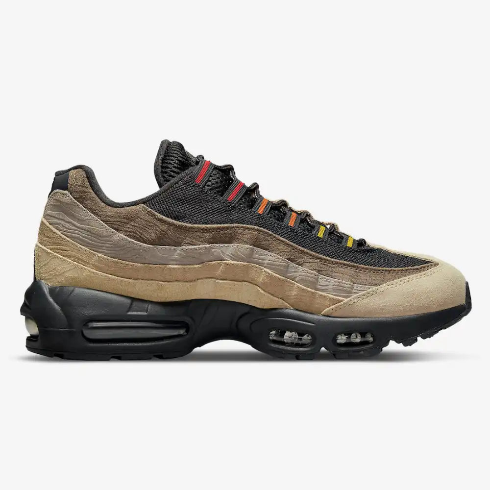 Nike Air Max 95 Off Noir and Limestone - DRIP DOS ARTISTAS 